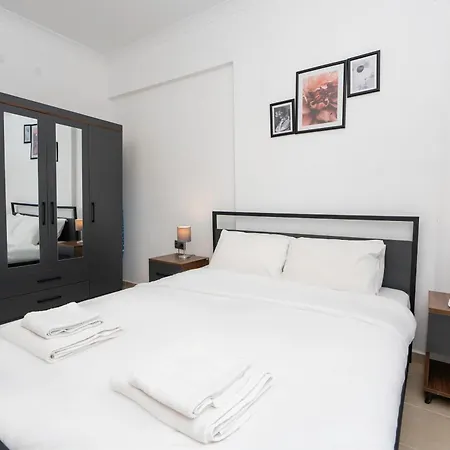 Apartment B Lackstone Homes *